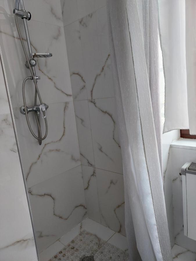 Hotel Asila Карлови Вари Екстериор снимка